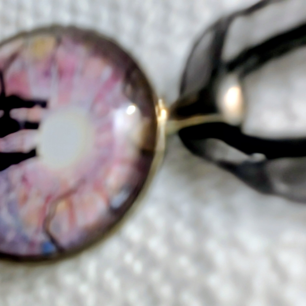 Cat Pendant Necklace - Picture 3 of 9